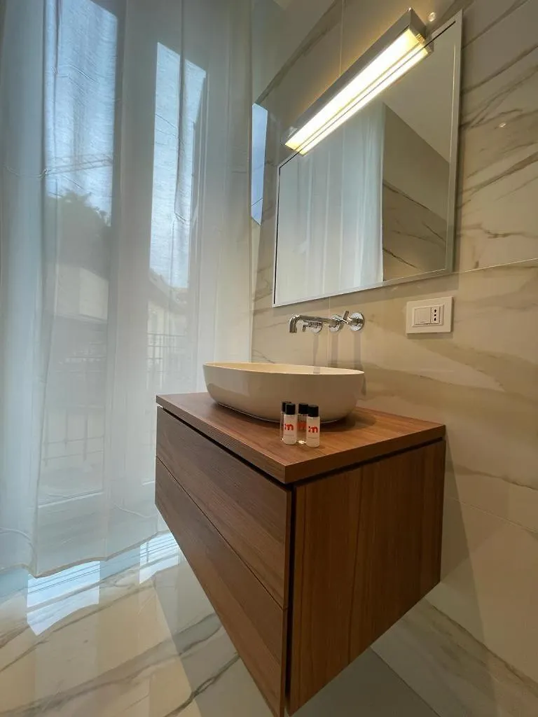 Apartment Imhome - Dante Milan Italy
